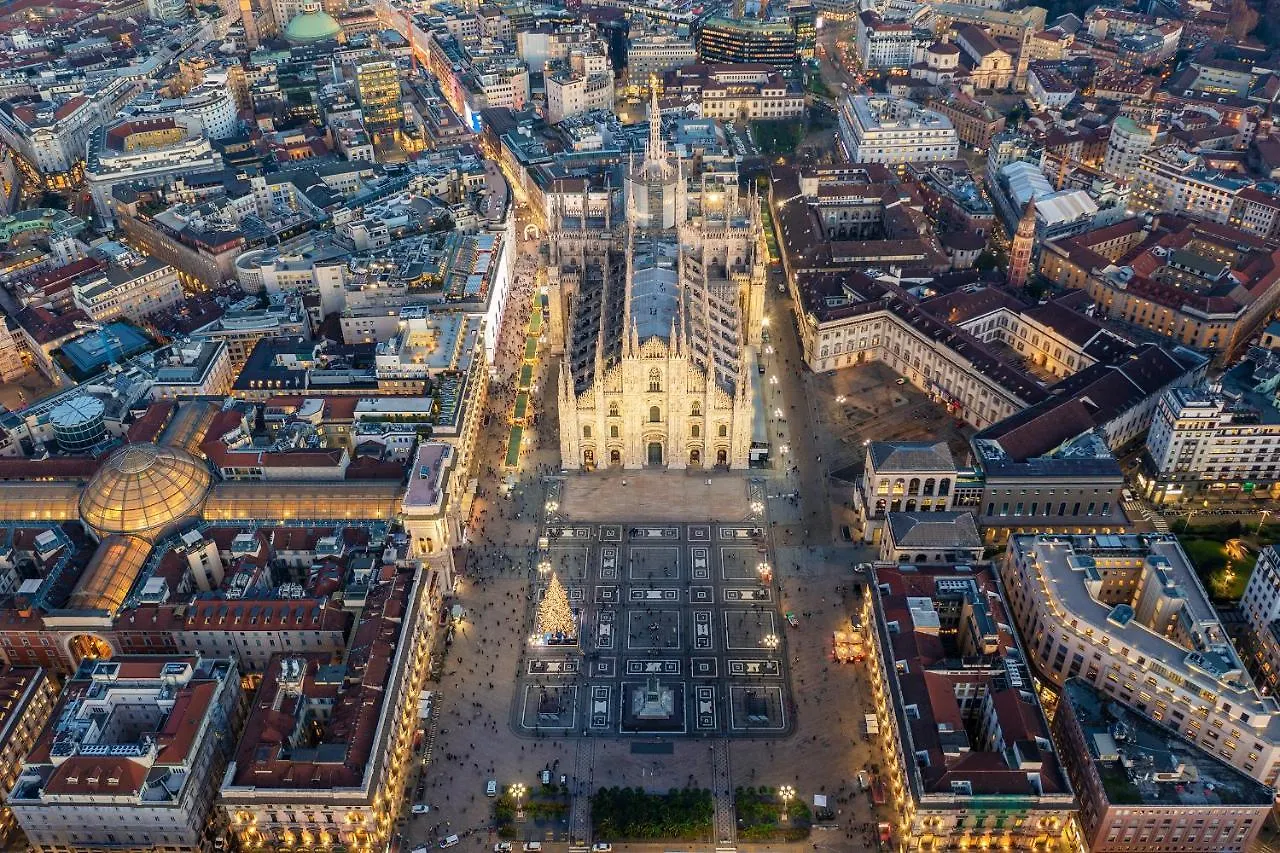 City Centre Apartment - 10 Minutes To Duomo - Free Wifi E Netflix Milan