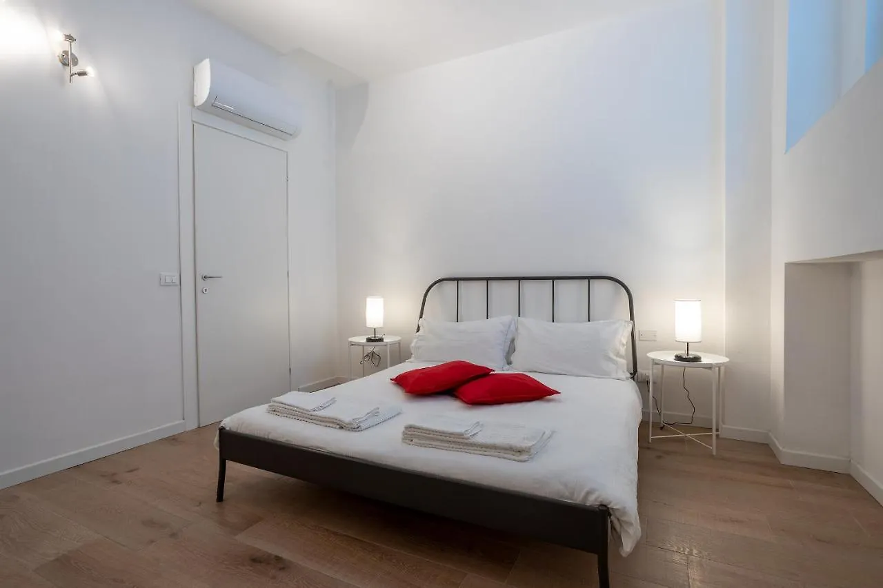 Duomo-CityLife Free Wifi&Netflix Milano Lejlighed